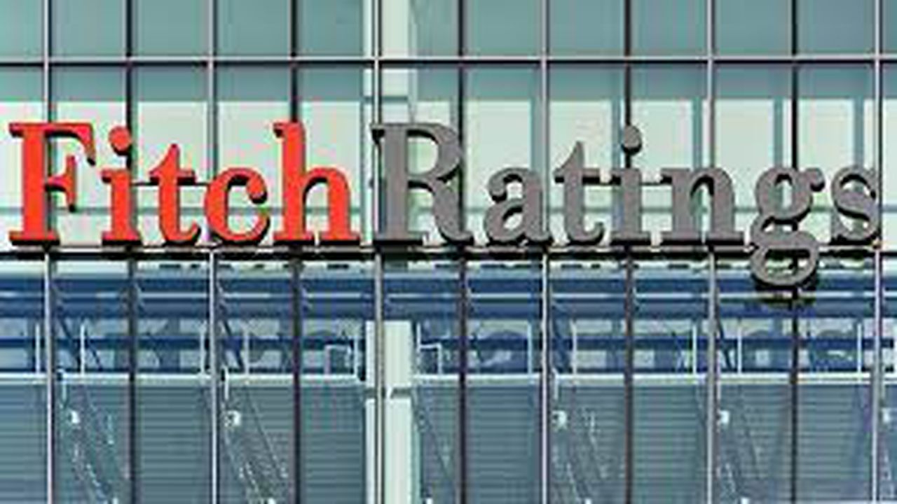 Fitch, 13 Türk bankasının notunu revize etti