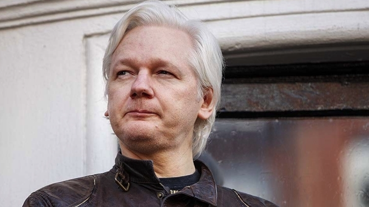 WikiLeaks'in kurucusu Assange hakkında karar verildi