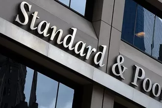 S&P küresel ekonominin gelecek yıl yüzde 3 büyüyeceğini öngördü