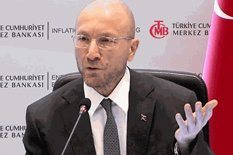 TCMB/Akçay: Enflasyon yavaşladıkça dövize müdahale azalacak