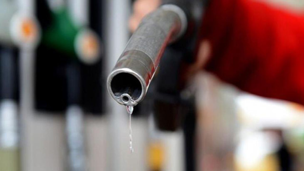 Petrol piyasasında uygulanacak gelir payı bedelleri belirlendi