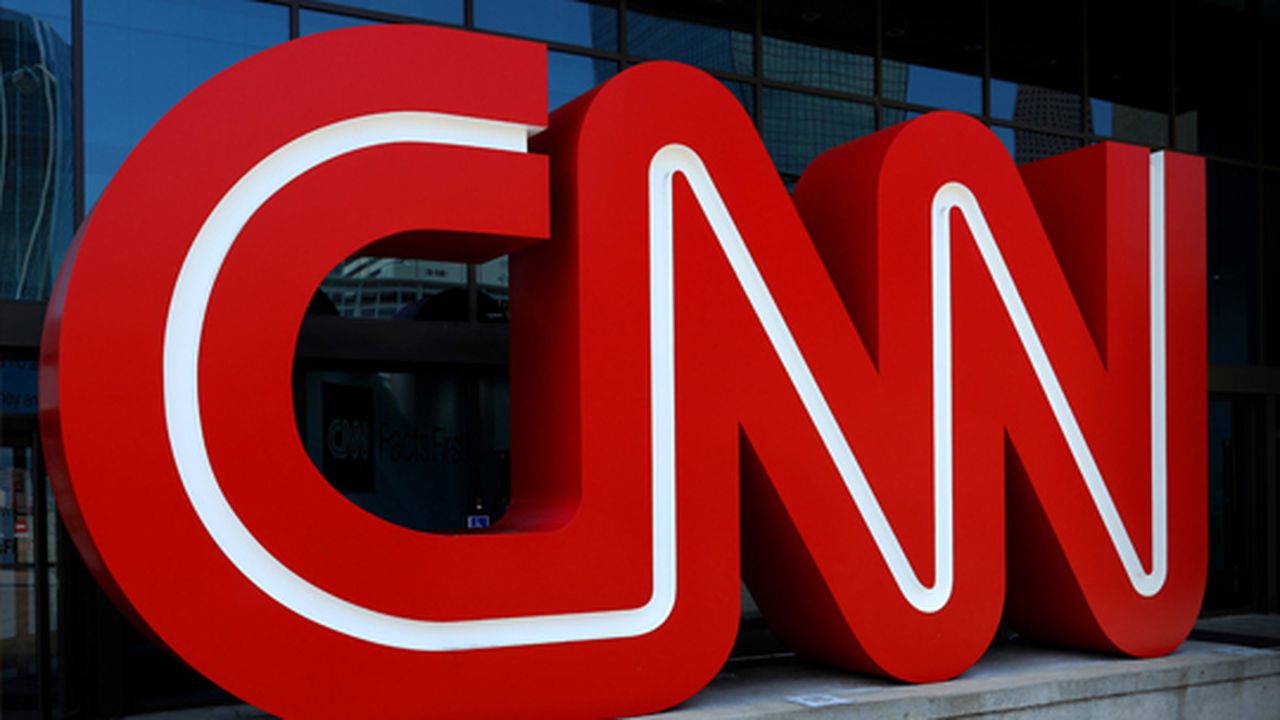 1 ay önce açılan CNN+ kapatılıyor