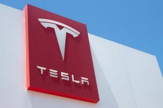 Tesla, 2023’te direksiyonsuz aracını piyasaya sürecek