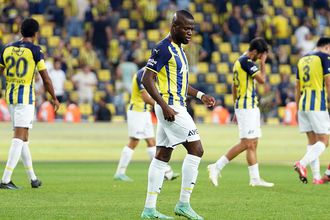 Fenerbahçe 2021-2022 sezonu futbolcu yıllık ücretleri ve maaşları