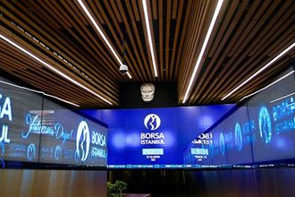 Borsa haftanın son işlem gününe rekorla başladı