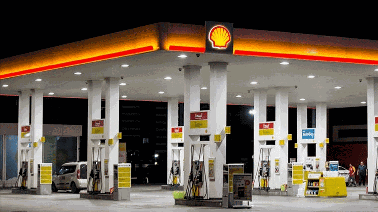 Shell'den üçüncü çeyrekte beklentinin üzerinde kâr