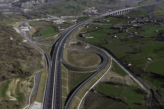 Gebze–Orhangazi–İzmir otoyolu hissesi satış sürecini durduruldu