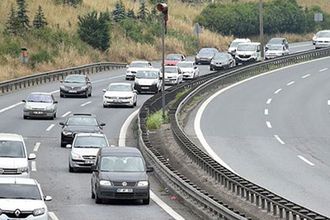 Otoyollarda 1 Temmuz'dan itibaren hız sınırı artırılıyor