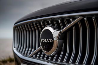 Volvo 2030 için elektrikli planlarını iptal etti