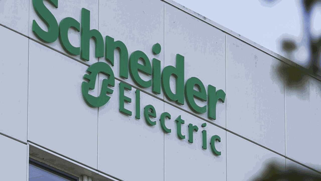 Schneider Electric'in CEO'su görevden alındı