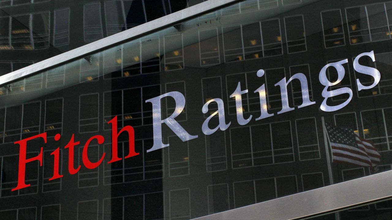 Fitch’ten 24 Türk bankasına not artışı