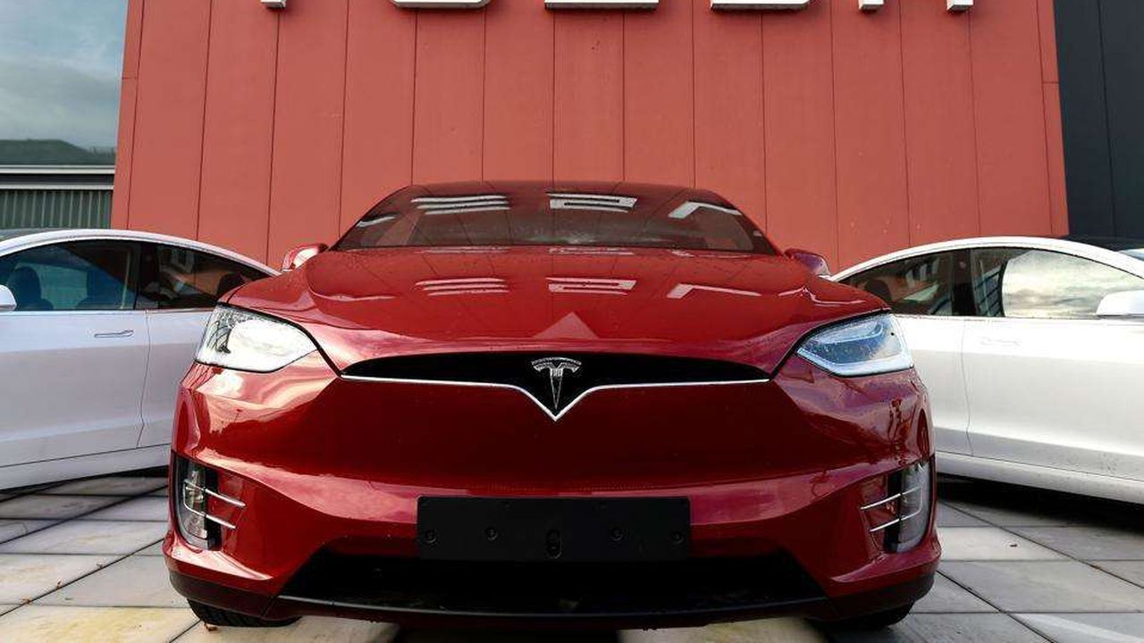 Tesla hisselerinde al-satçılarla opsiyoncuların kapışması