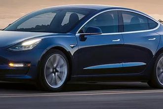 Tesla, binlerce aracını geri çağırdı