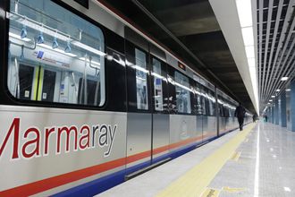 İstanbul'da Marmaray sefer saatleri uzatıldı