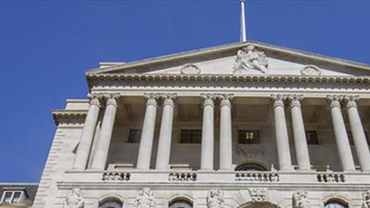 AB bankaları 3 yıl daha Londra'da takasa devam edecek