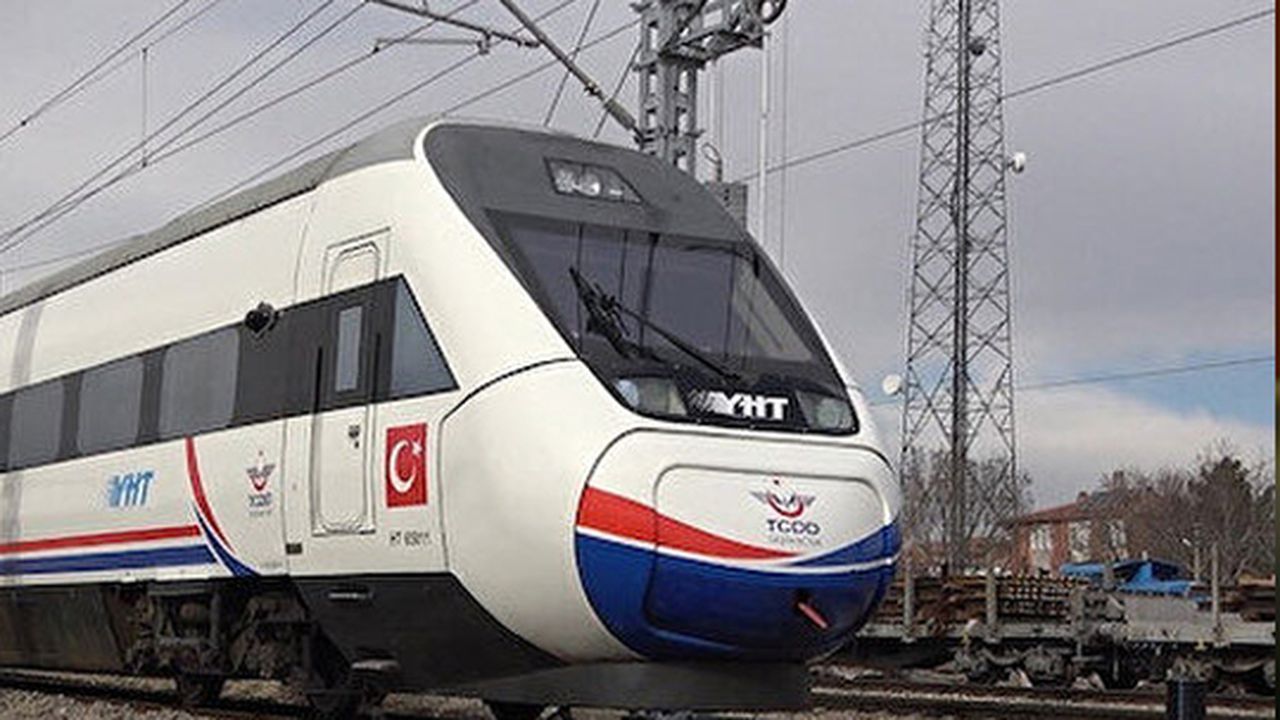 Tren seferlerine bayram düzenlemesi