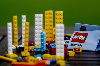 Lego'dan bir milyar dolarlık fabrika yatırımı